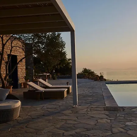 Cycladic Lookout Villa *