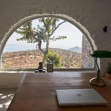 Cycladic Lookout Villa *