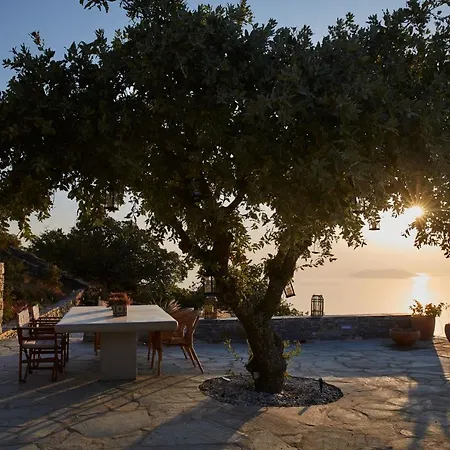 Cycladic Lookout Villa