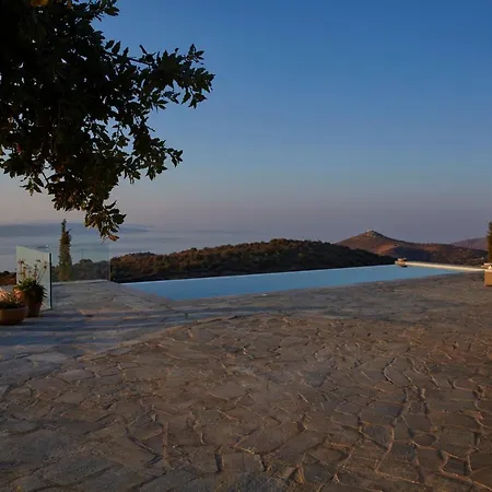 Cycladic Lookout Villa *