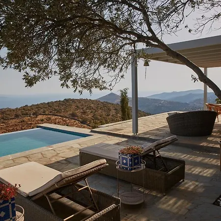 Cycladic Lookout Villa Ioulis