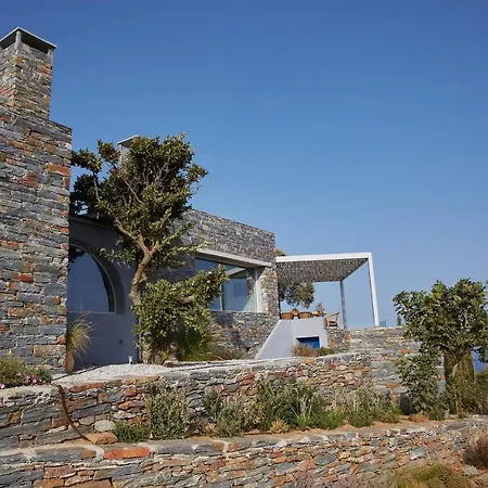 Cycladic Lookout * Ioulis